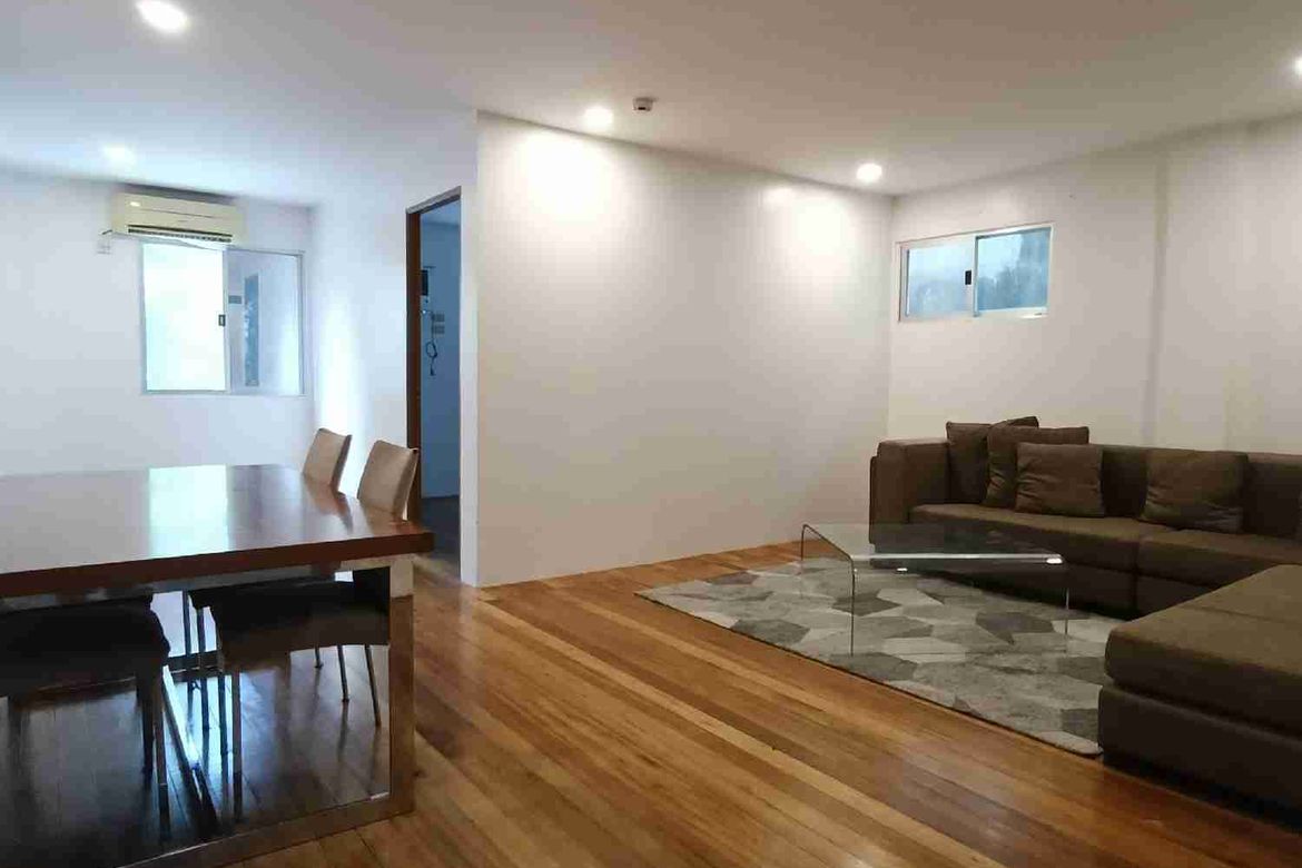 2 Bedroom House for Rent in Kapitolyo, Pasig, Metro Manila photo 4