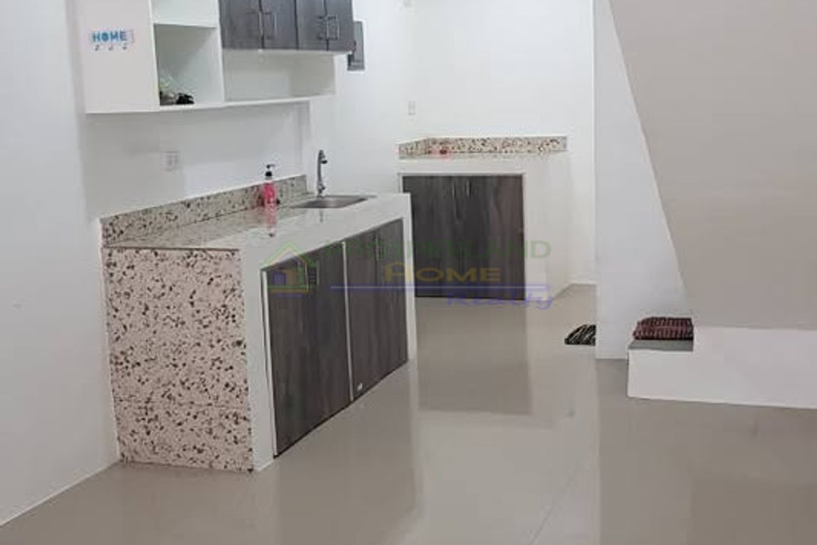 2 Bedroom House for Rent in Santo Domingo, Cainta, Rizal