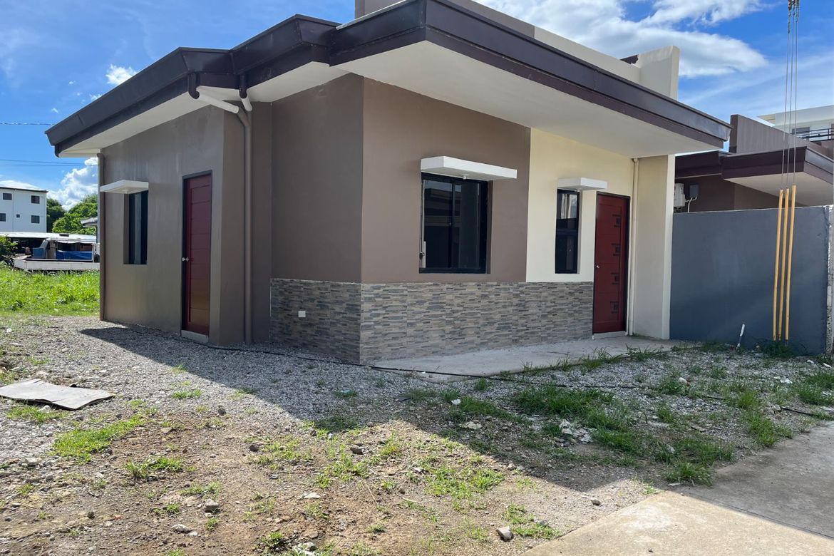 2 Bedroom House for Sale in Althea Residences, Santo Tomas, Biñan, Laguna