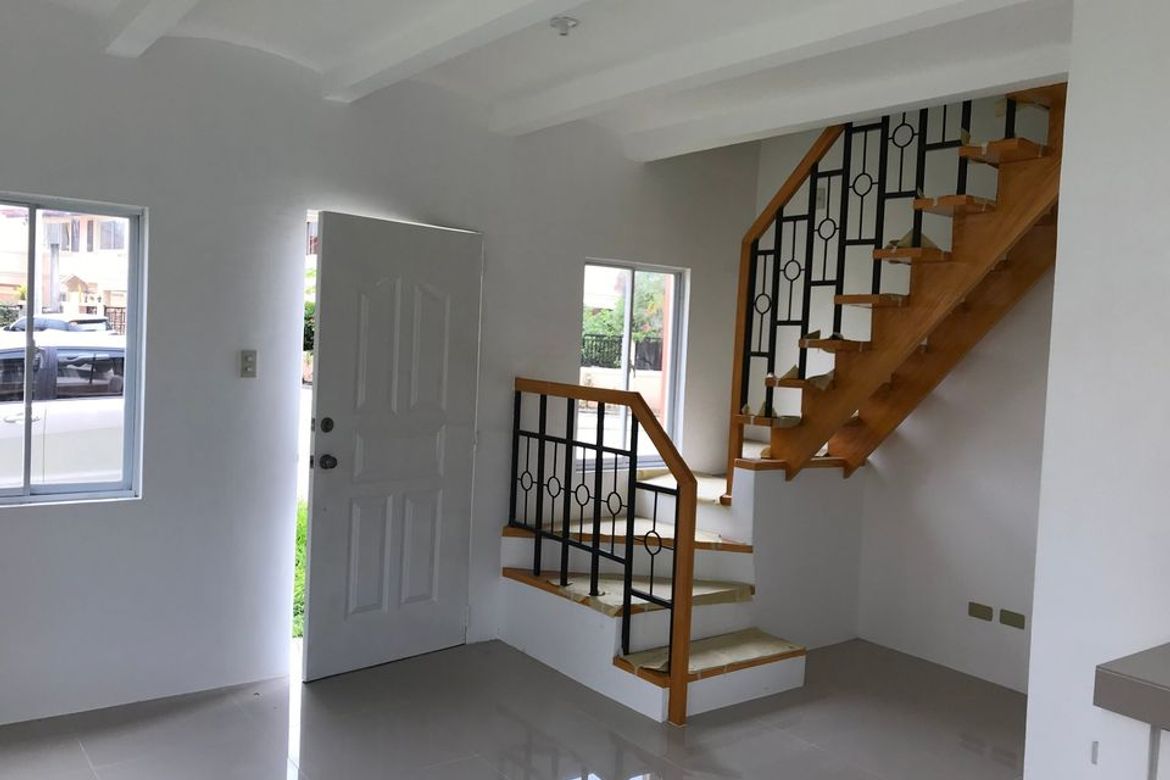 2 Bedroom House for Sale in Aningway Sacatihan, Subic, Zambales – photo 2