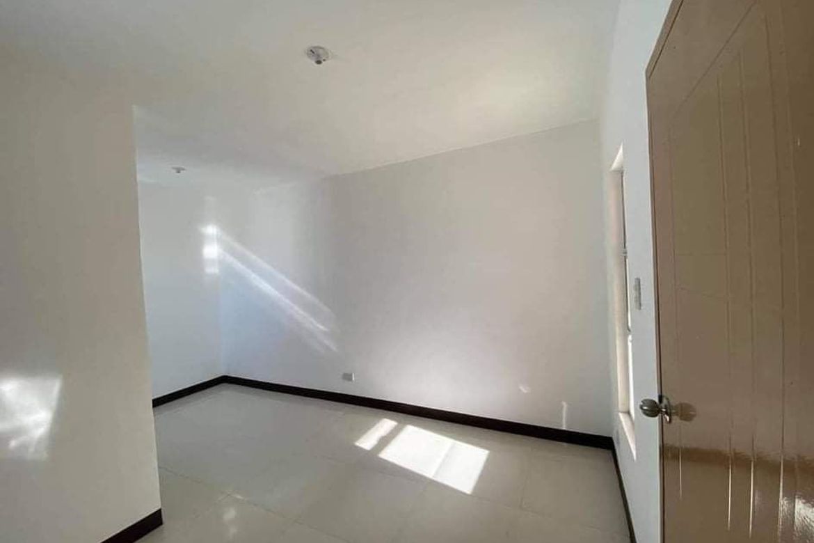 2 Bedroom House for Sale in Balite, Rodriguez, Rizal – photo 4