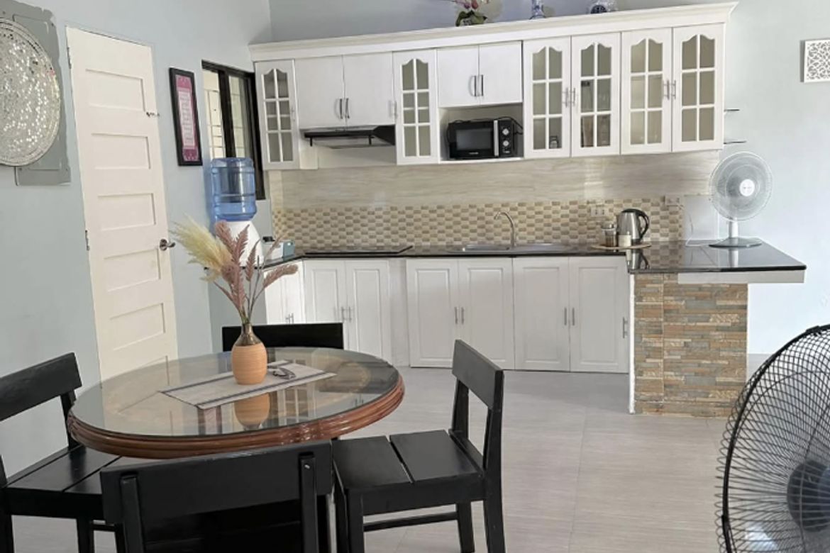 2 Bedroom House for Sale in Barangay 12, Bacolod, Negros Occidental – photo 6
