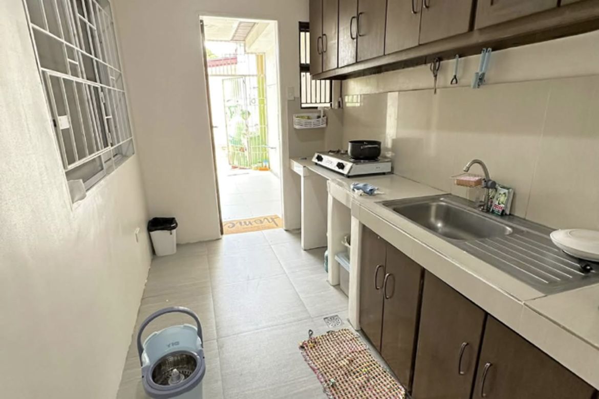 2 Bedroom House for Sale in Barangay 12, Bacolod, Negros Occidental – photo 7