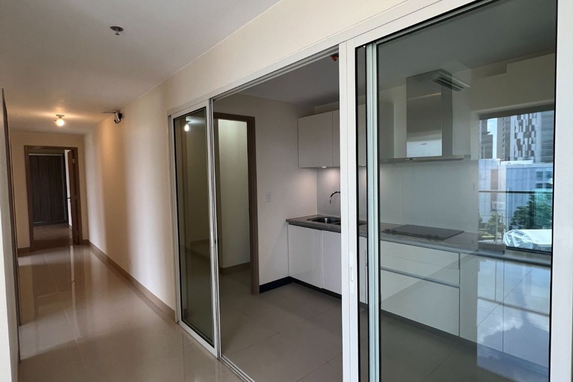 2 Bedroom House for Sale in BGC, Taguig, Metro Manila – photo 7