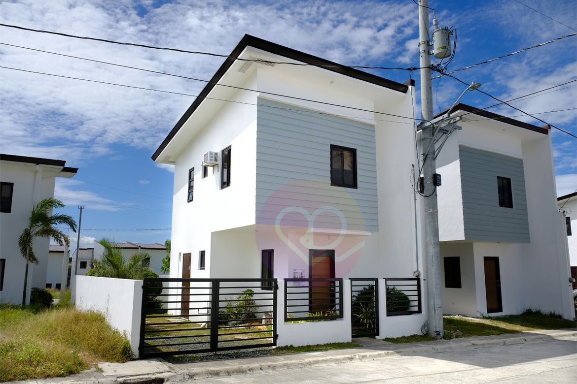 2 Bedroom House for Sale in Cabuco, Trece Martires, Cavite