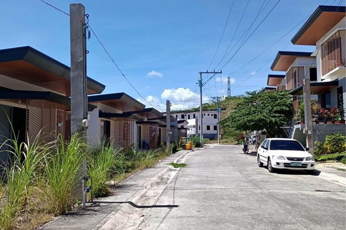 2 Bedroom House for Sale in Cambayog, Compostela, Cebu