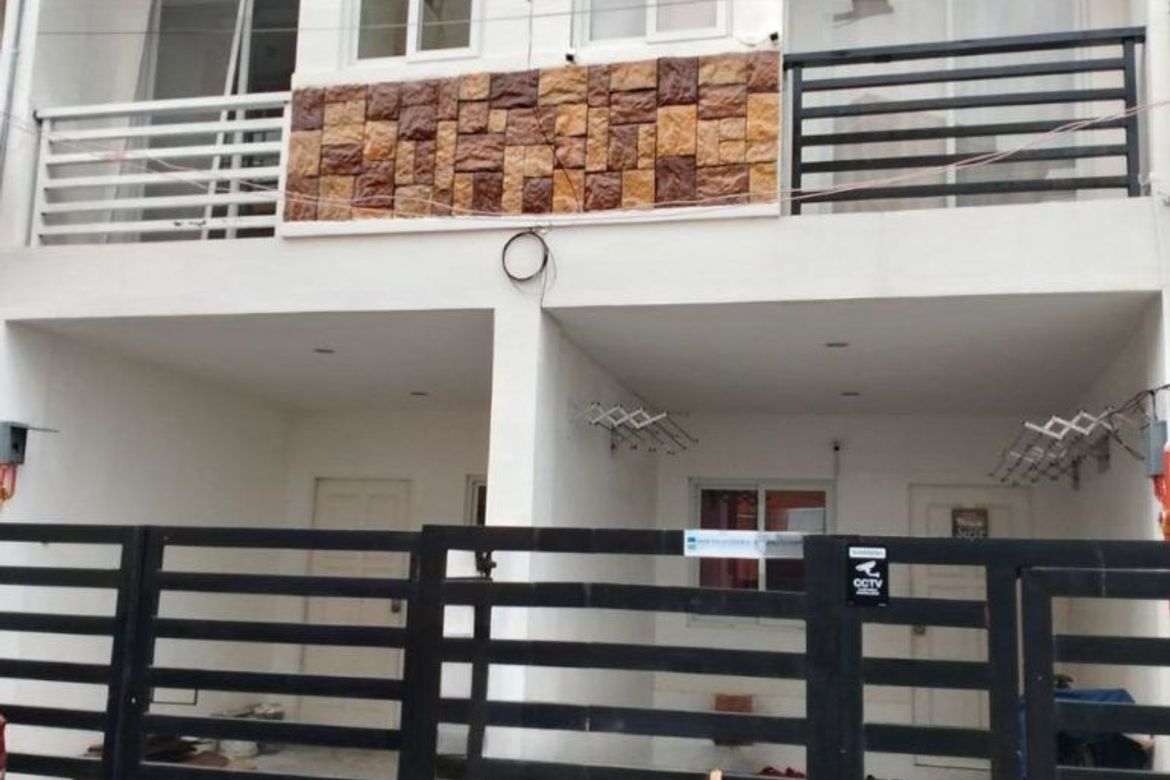 2 Bedroom House for Sale in Caniogan, Pasig, Metro Manila