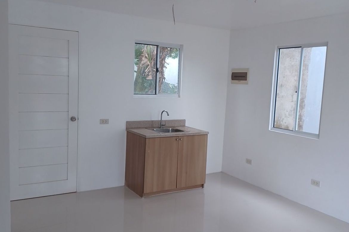 2 Bedroom House for Sale in Canlubang, Calamba, Laguna – photo 8