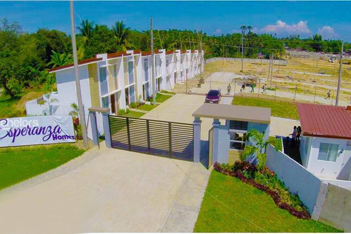 2 Bedroom House for Sale in Capitol Site, Cebu City, Cebu – photo 6