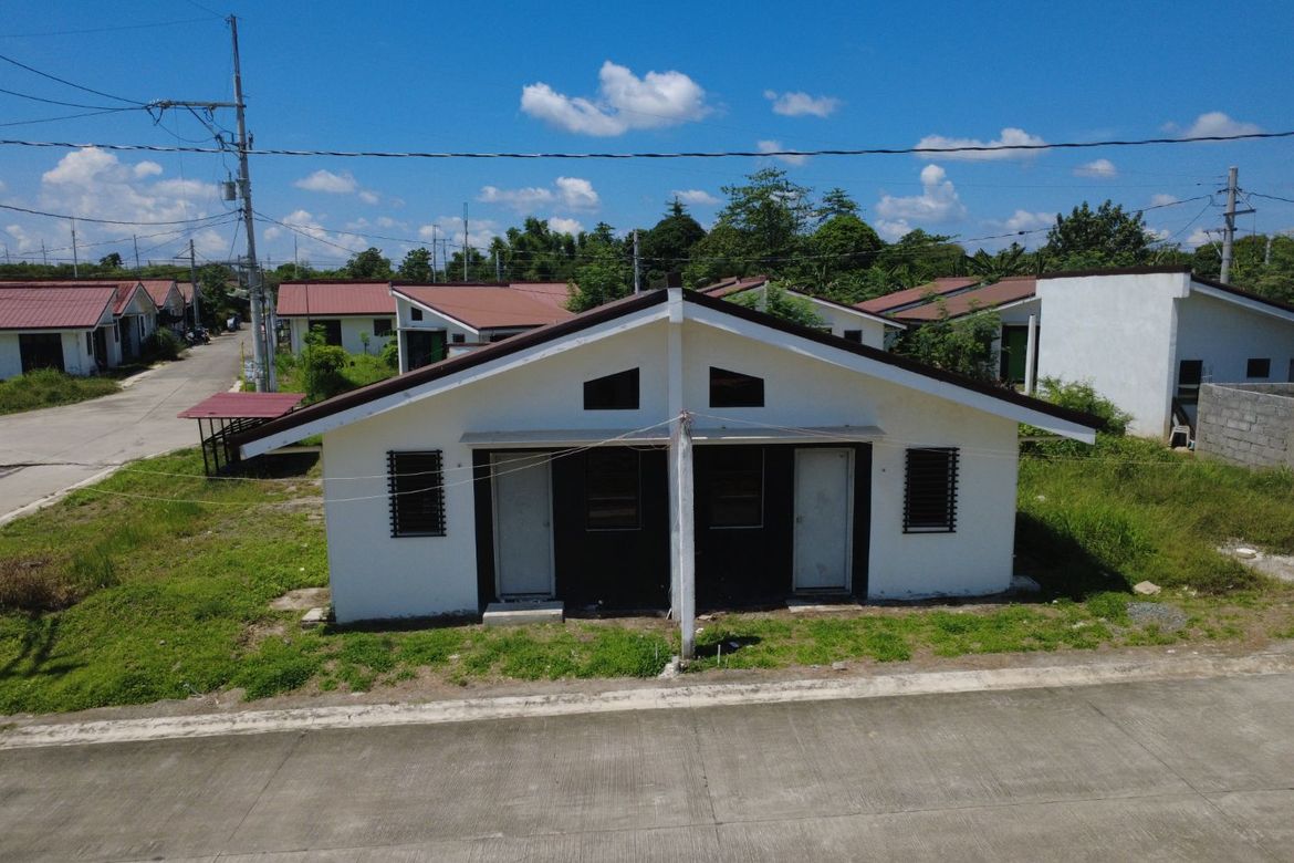 2 Bedroom House for Sale in De Ocampo, Trece Martires, Cavite – photo 2