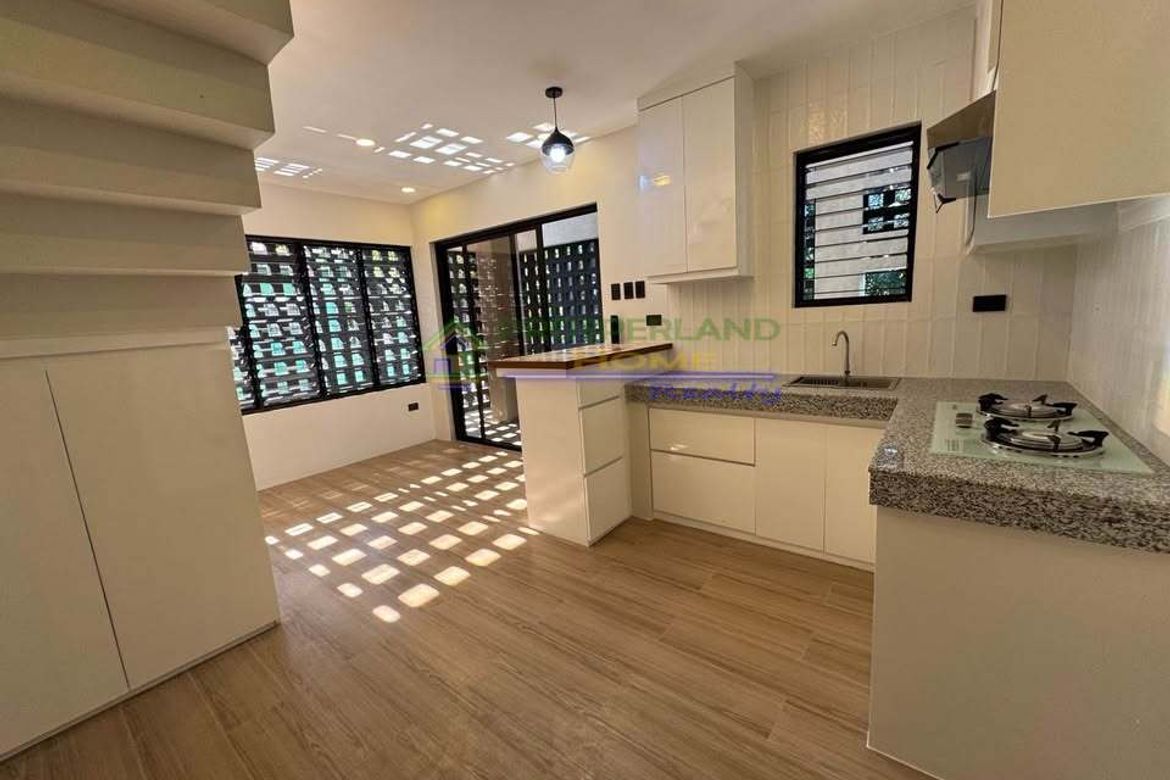 2 Bedroom House for Sale in Dulong Bayan, San Jose del Monte, Bulacan