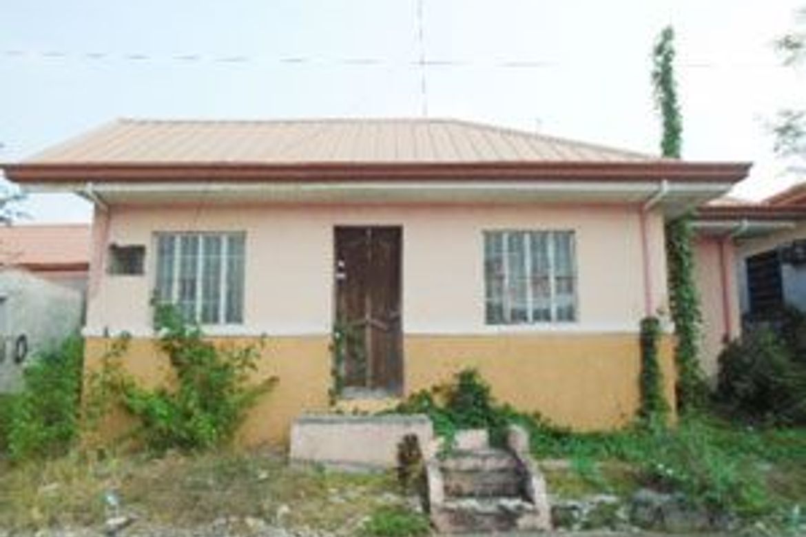 2 Bedroom House for Sale in Dumantay, Batangas City, Batangas