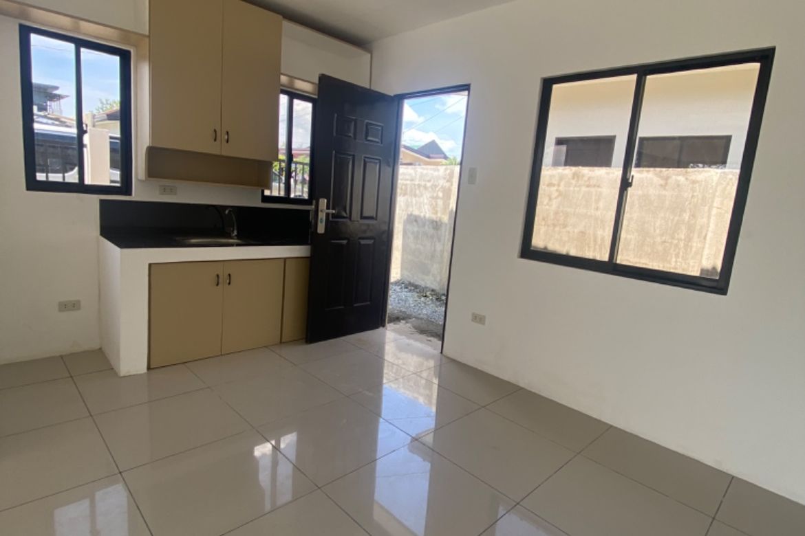 2 Bedroom House for Sale in Estefania, Bacolod, Negros Occidental – photo 6