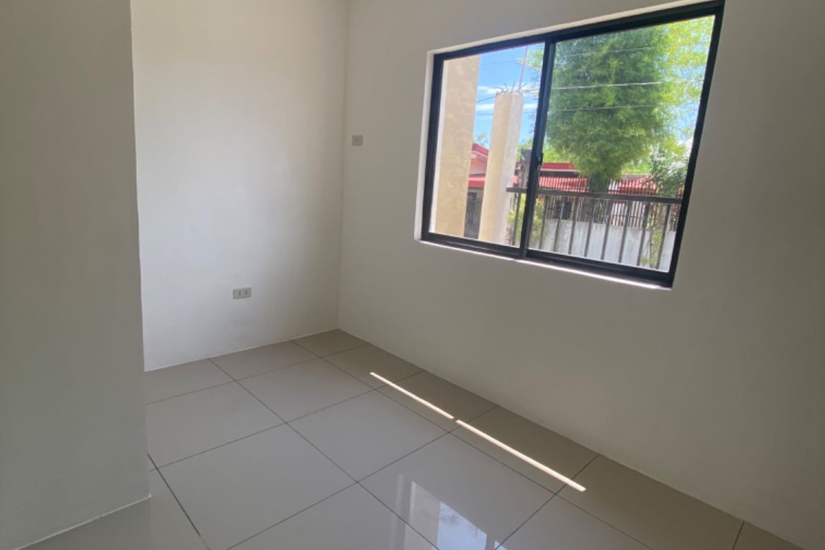 2 Bedroom House for Sale in Estefania, Bacolod, Negros Occidental – photo 7