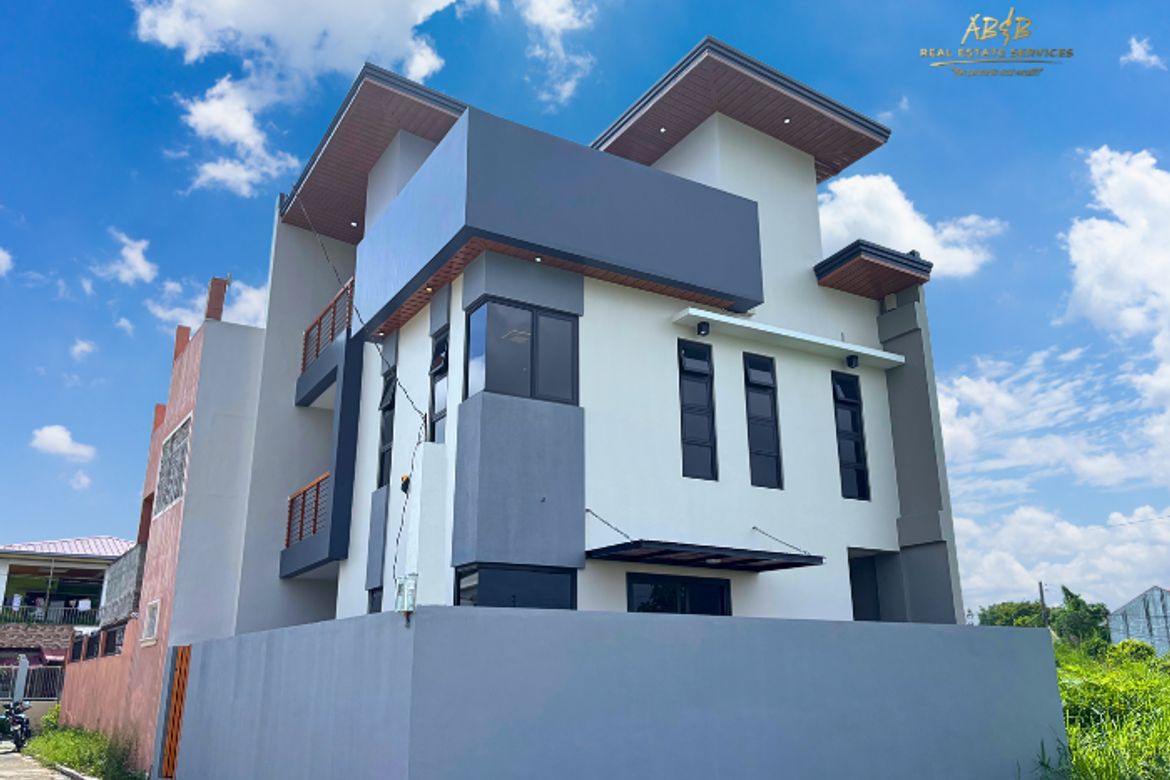 2 Bedroom House for Sale in Guiguilonen, Mangaldan, Pangasinan