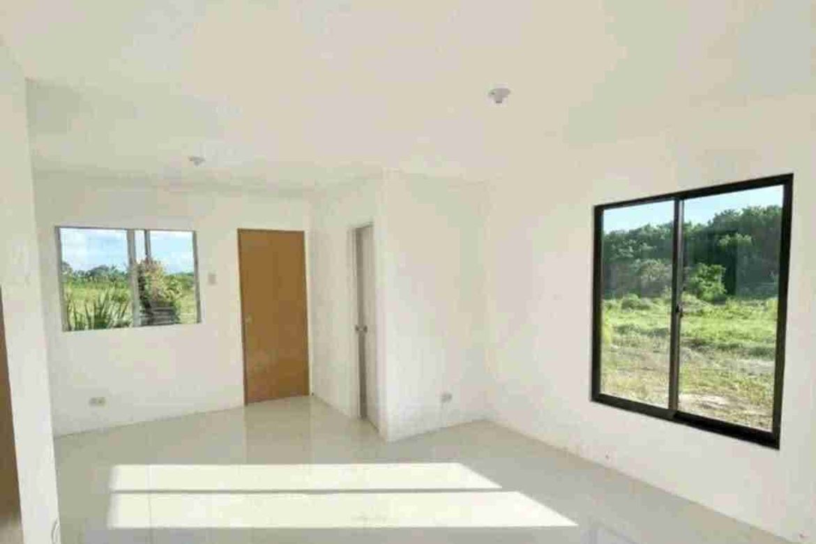 2 Bedroom House for Sale in Inocencio, Trece Martires, Cavite – photo 4