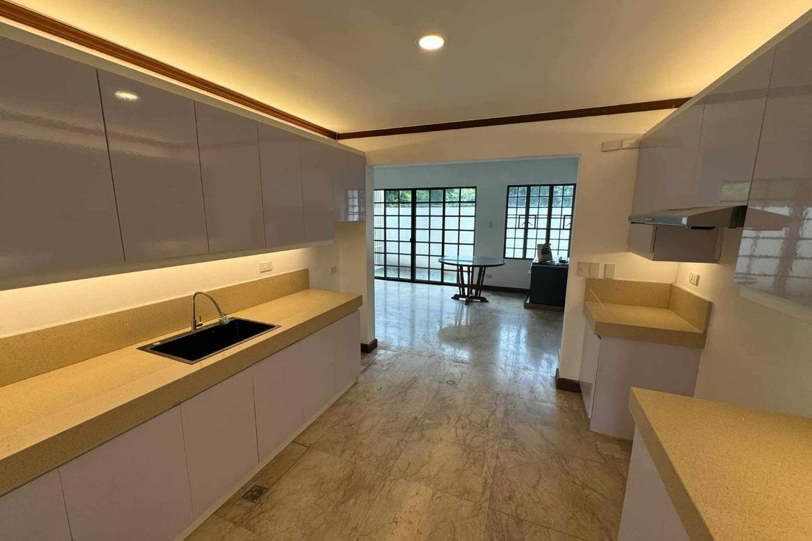 2 Bedroom House for Sale in La Vie Flats, Alabang, Muntinlupa, Metro Manila