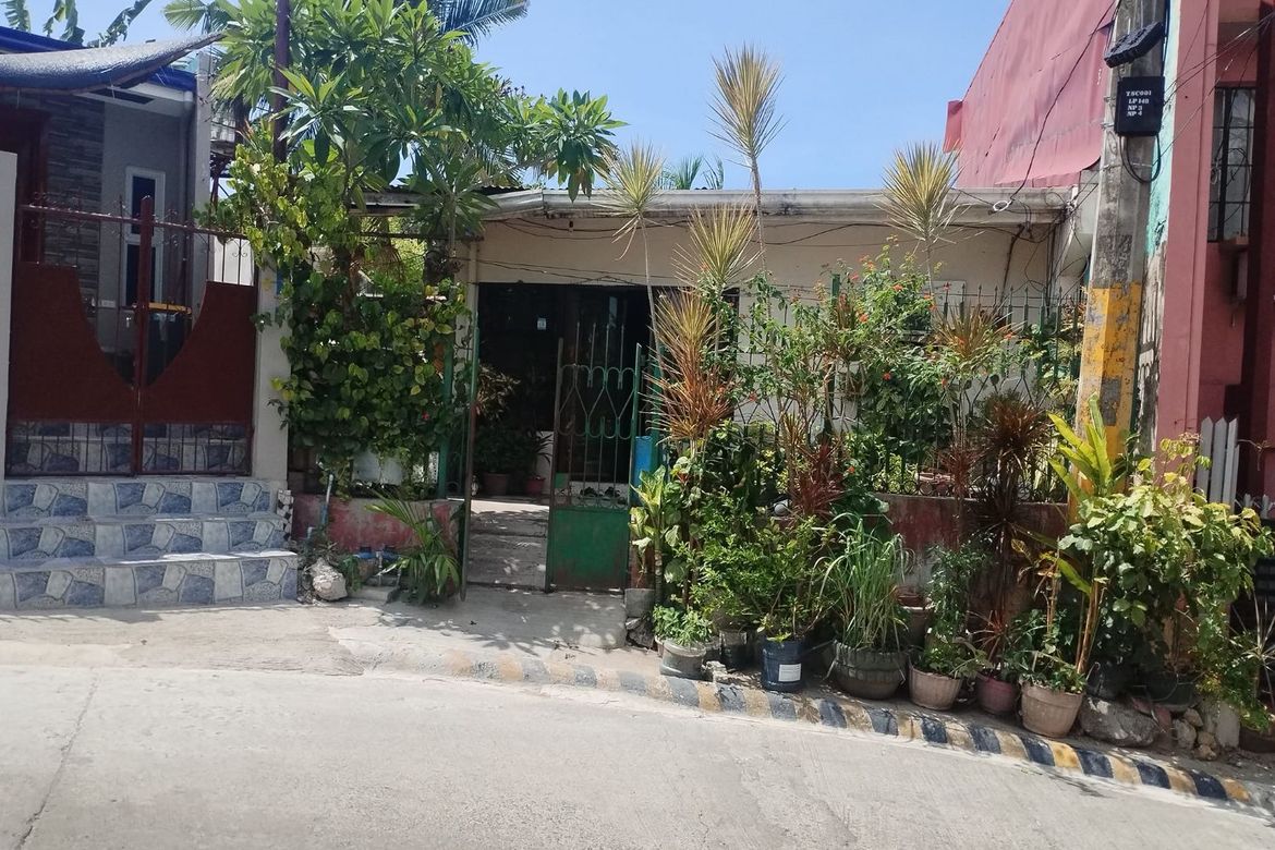 2 Bedroom House for Sale in Lawaan I, Talisay, Cebu