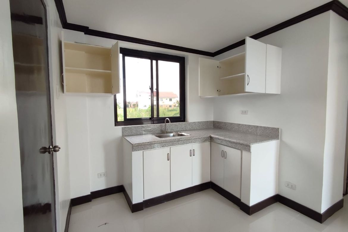 2 Bedroom House for Sale in Longos, Malolos, Bulacan – photo 4
