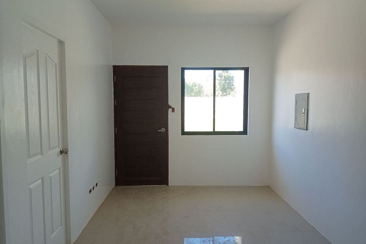 2 Bedroom House for Sale in Mansilingan, Bacolod, Negros Occidental – photo 4