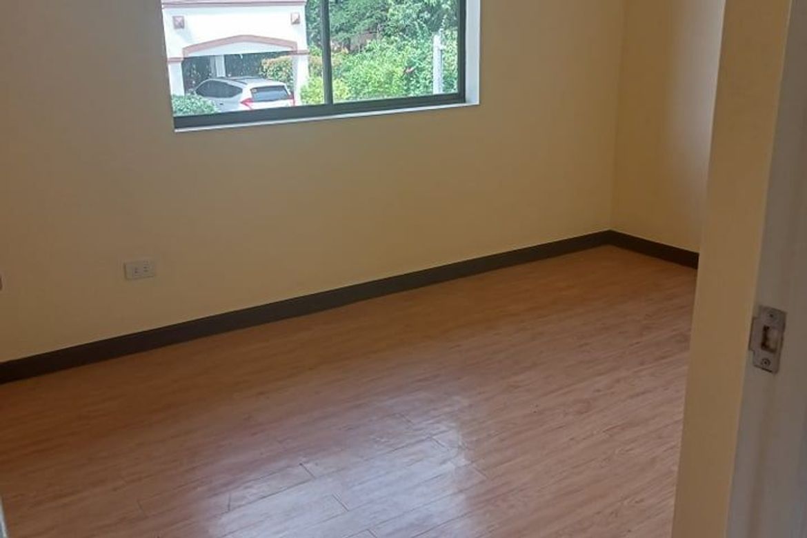 2 Bedroom House for Sale in Molino II, Bacoor, Cavite – photo 5