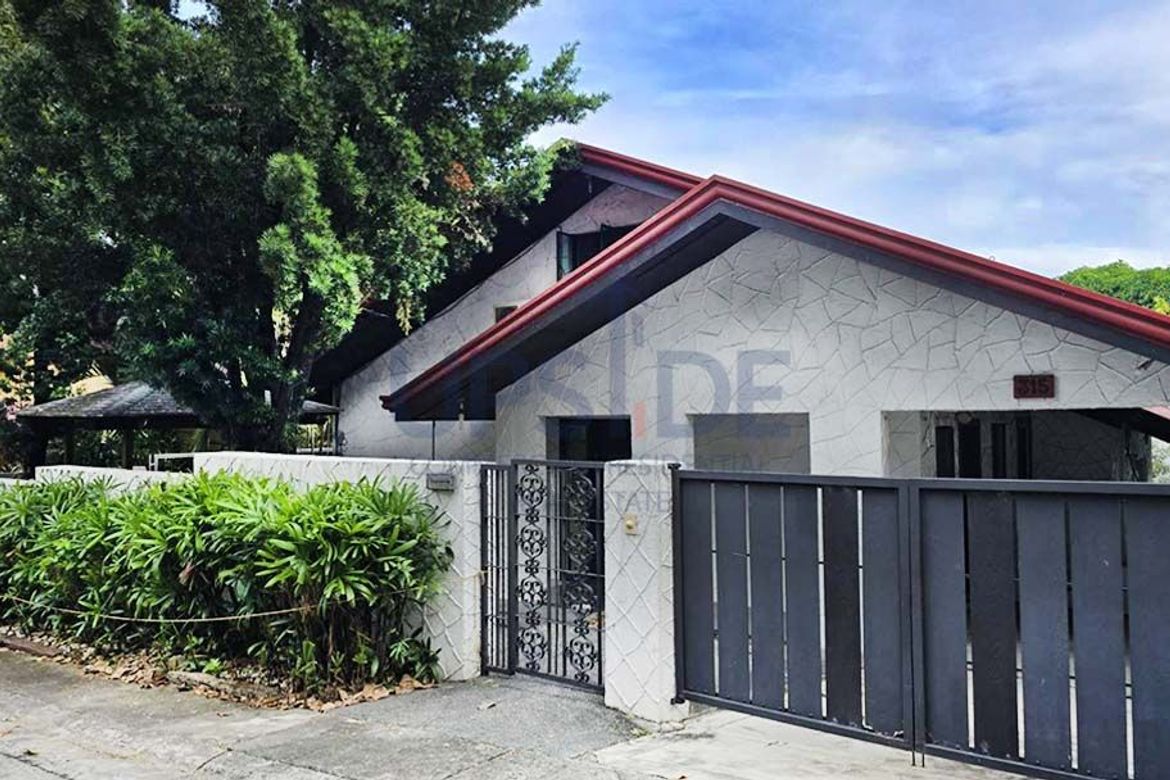 2 Bedroom House for Sale in New Alabang Village, Muntinlupa, Metro Manila – photo 2