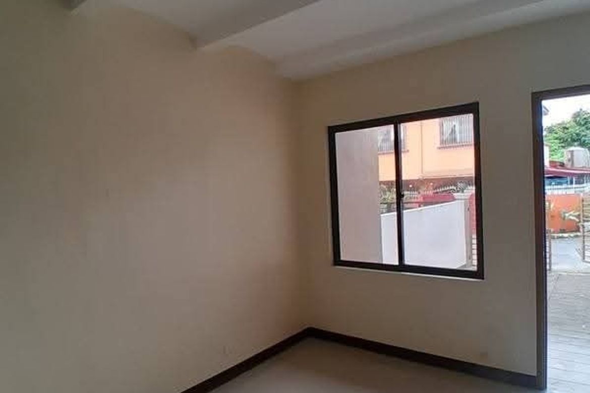 2 Bedroom House for Sale in Pamplona Tres, Las Piñas, Metro Manila – photo 4