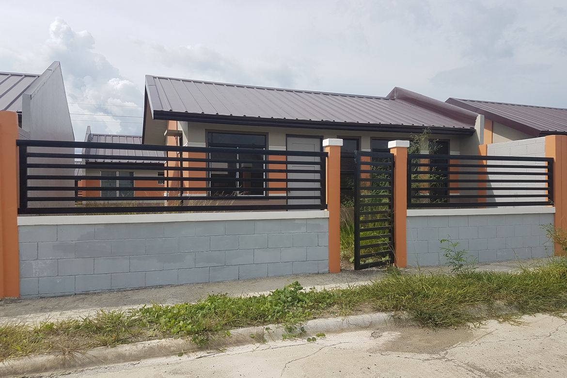 2 Bedroom House for Sale in Pandac, Pavia, Iloilo