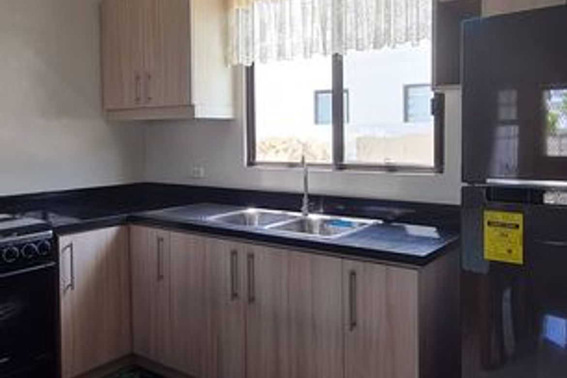 2 Bedroom House for Sale in Poblacion, Argao, Cebu – photo 7