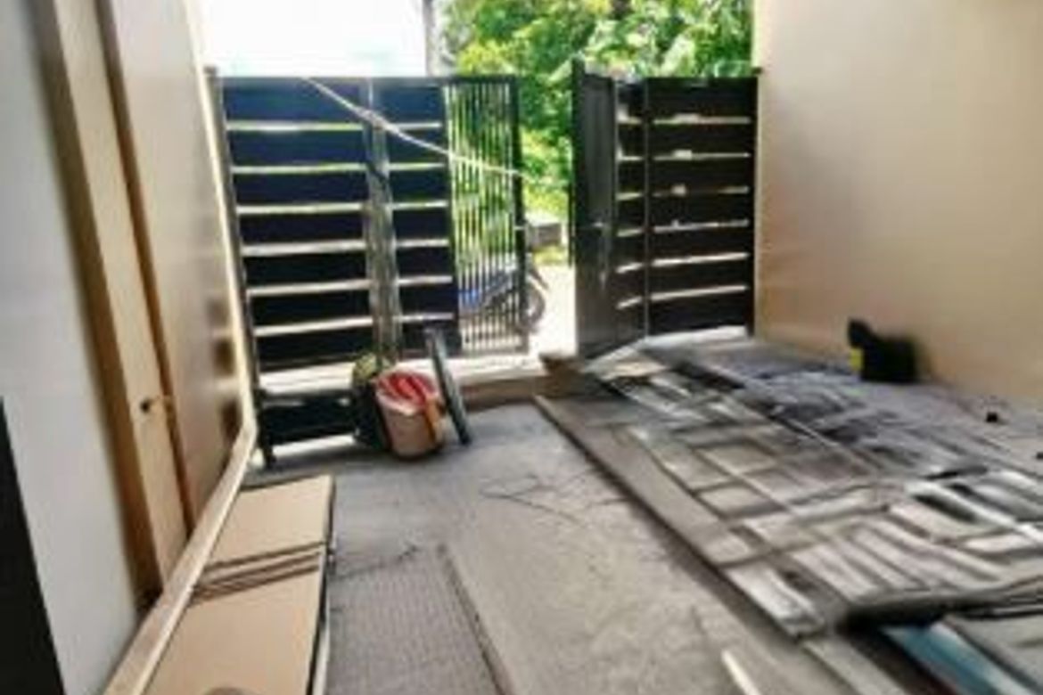 2 Bedroom House for Sale in Poblacion, Muntinlupa, Metro Manila – photo 7