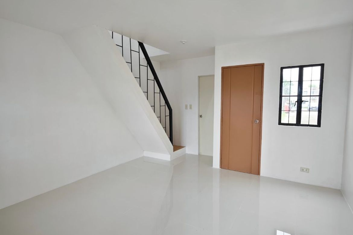 2 Bedroom House for Sale in Poblacion, Plaridel, Bulacan – photo 2