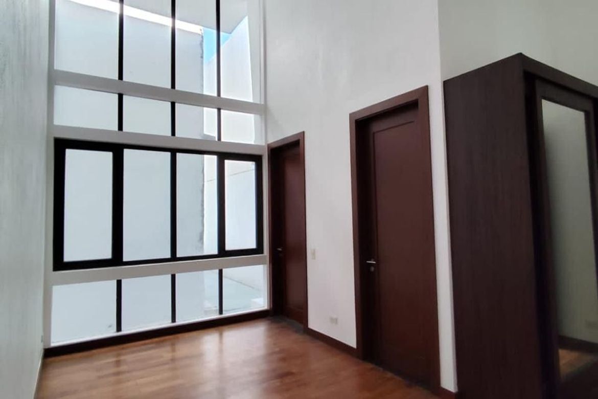 2 Bedroom House for Sale in San Miguel, Taguig, Metro Manila – photo 4