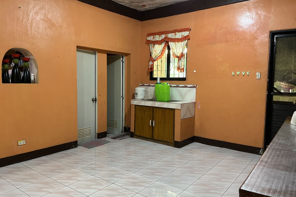 2 Bedroom House for Sale in Santa Cruz I, Dasmariñas, Cavite – photo 3