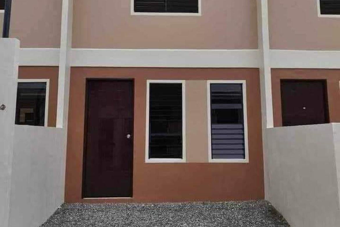 2 Bedroom House for Sale in Santa Monica, San Pablo, Laguna