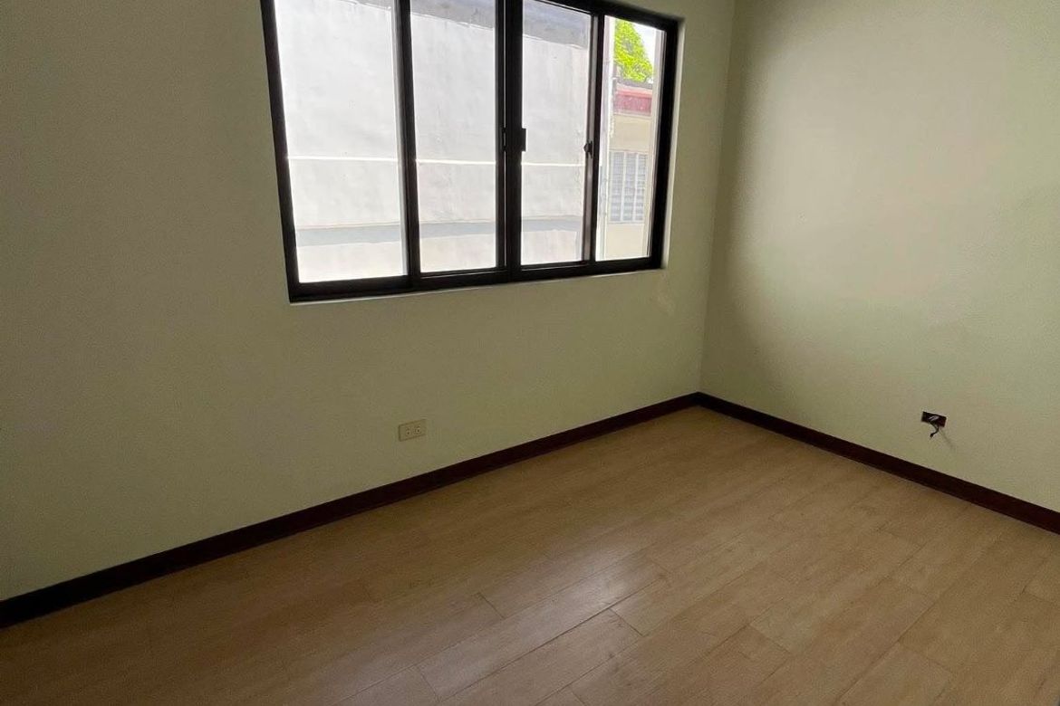 2 Bedroom House for Sale in Santo Domingo, Cainta, Rizal – photo 7