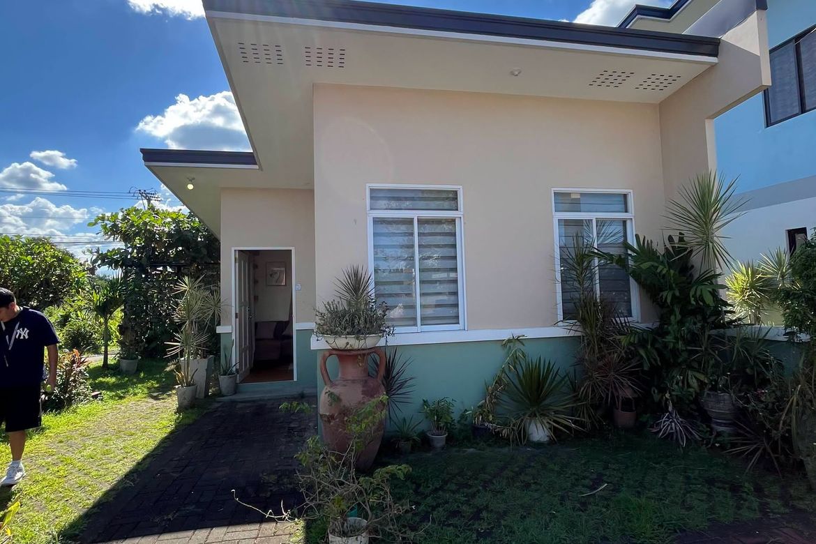 2 Bedroom House for Sale in Santo Rosario, Magalang, Pampanga