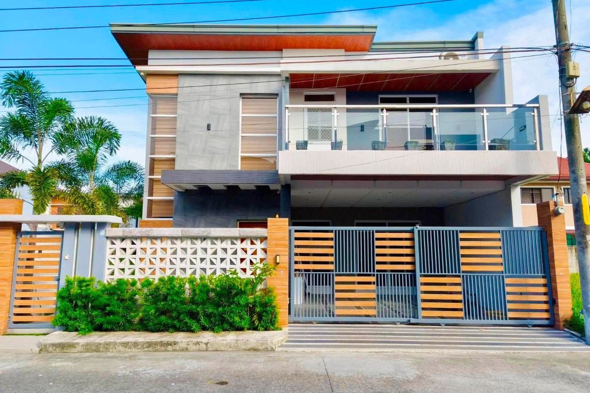 2 Bedroom House for Sale in Santo Rosario, San Fernando, Pampanga