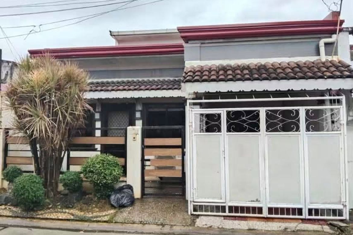 2 Bedroom House for Sale in Santo Tomas, Biñan, Laguna