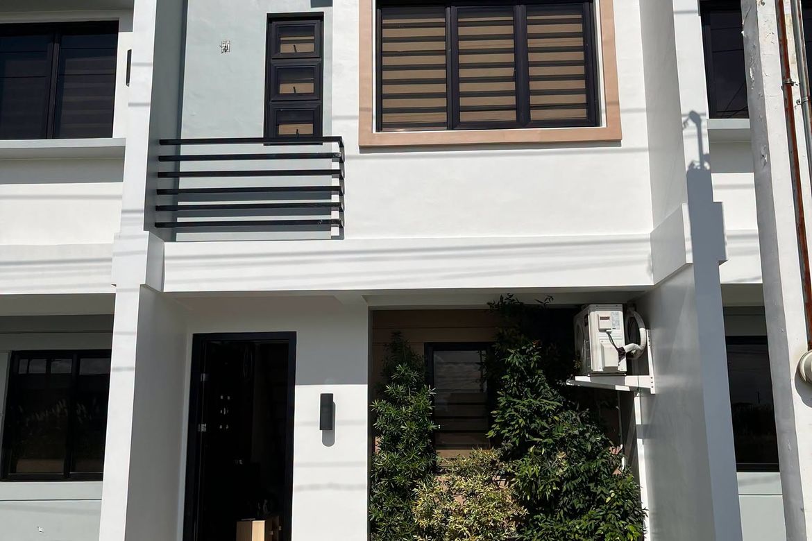 2 Bedroom House for Sale in Sapang Biabas, Mabalacat, Pampanga