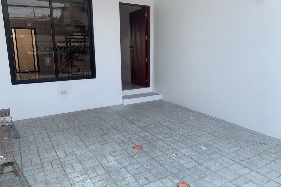 2 Bedroom House for Sale in Talon Dos, Las Piñas, Metro Manila – photo 3