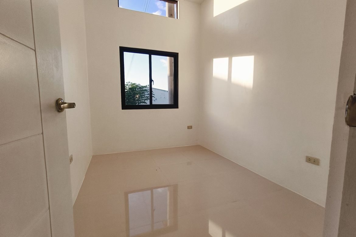 2 Bedroom House for Sale in Vista Alegre, Bacolod, Negros Occidental – photo 8