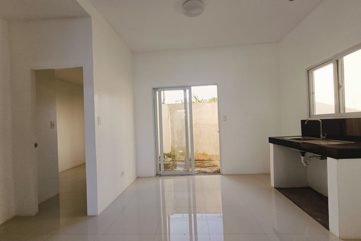 2 Bedroom House for Sale in Vista Alegre, Bacolod, Negros Occidental – photo 6