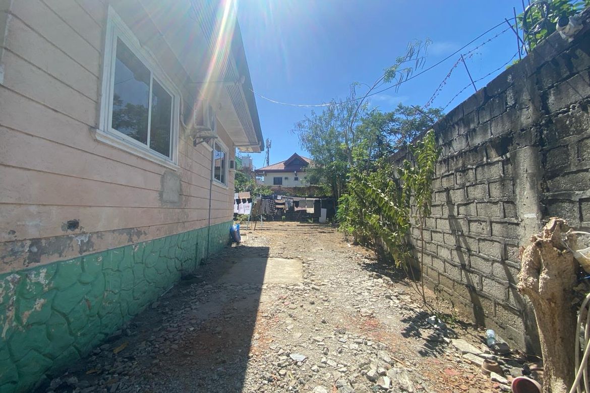 2 Bedroom House for Sale in Western Bicutan, Taguig, Metro Manila – photo 2