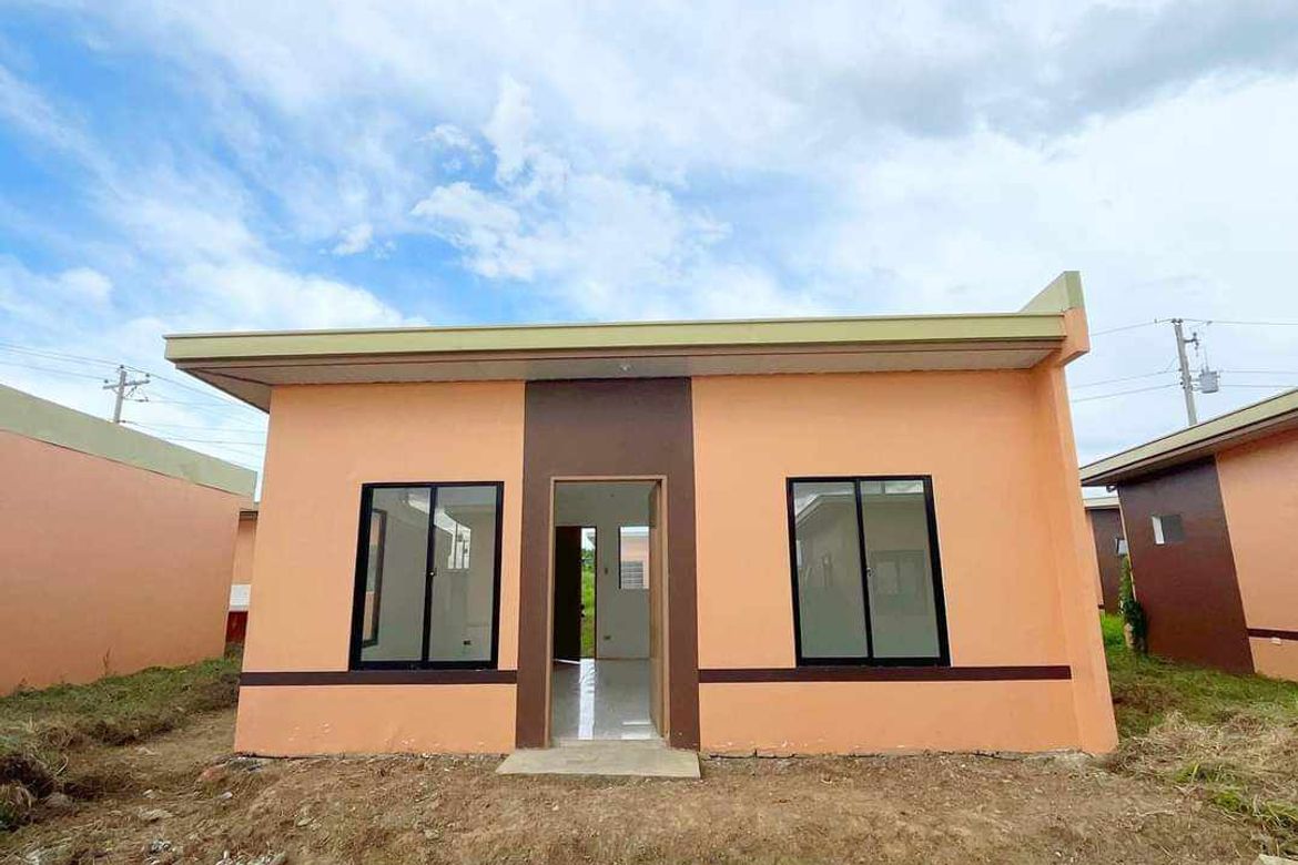 2 Bedroom House for Sale in Yatyat, Laoac, Pangasinan