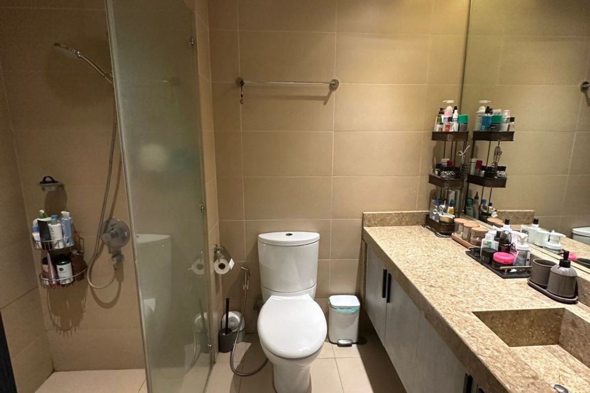 2 Bedroom Serviced Apartment for Rent in BGC, Taguig, Metro Manila photo 3