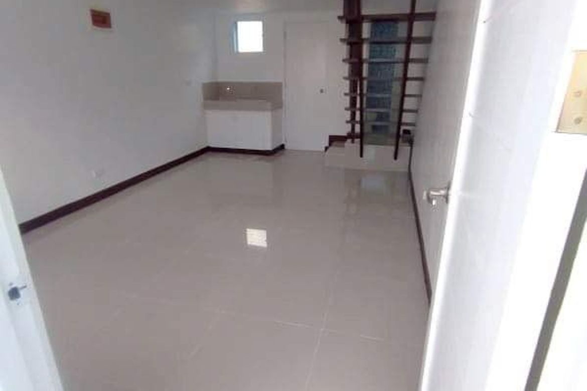 2 Bedroom Townhouse for Sale in Balibago, Angeles, Pampanga – photo 3
