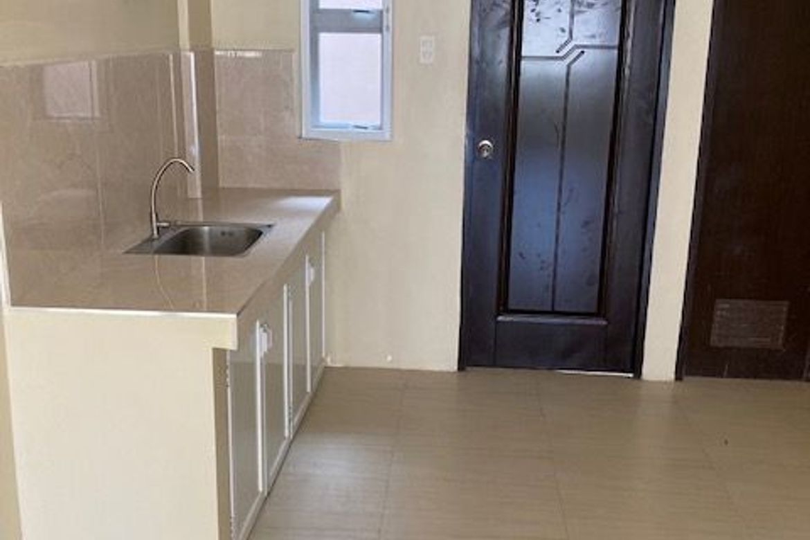 2 Bedroom Townhouse for Sale in Barangay 167, Caloocan, Metro Manila – photo 5
