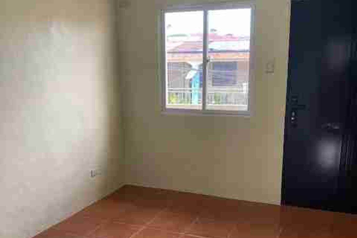 2 Bedroom Townhouse for Sale in Barangay 167, Caloocan, Metro Manila – photo 5