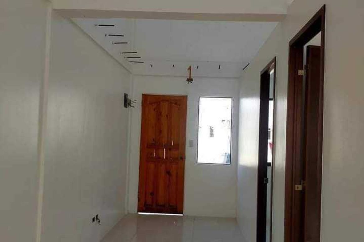 2 Bedroom Townhouse for Sale in Basak, Lapu-Lapu, Cebu – photo 6