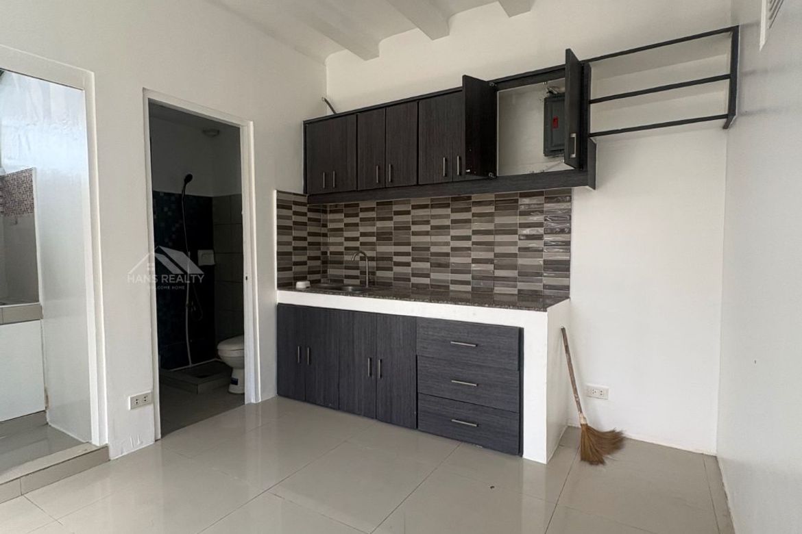 2 Bedroom Townhouse for Sale in BF Homes, Parañaque, Metro Manila – photo 5